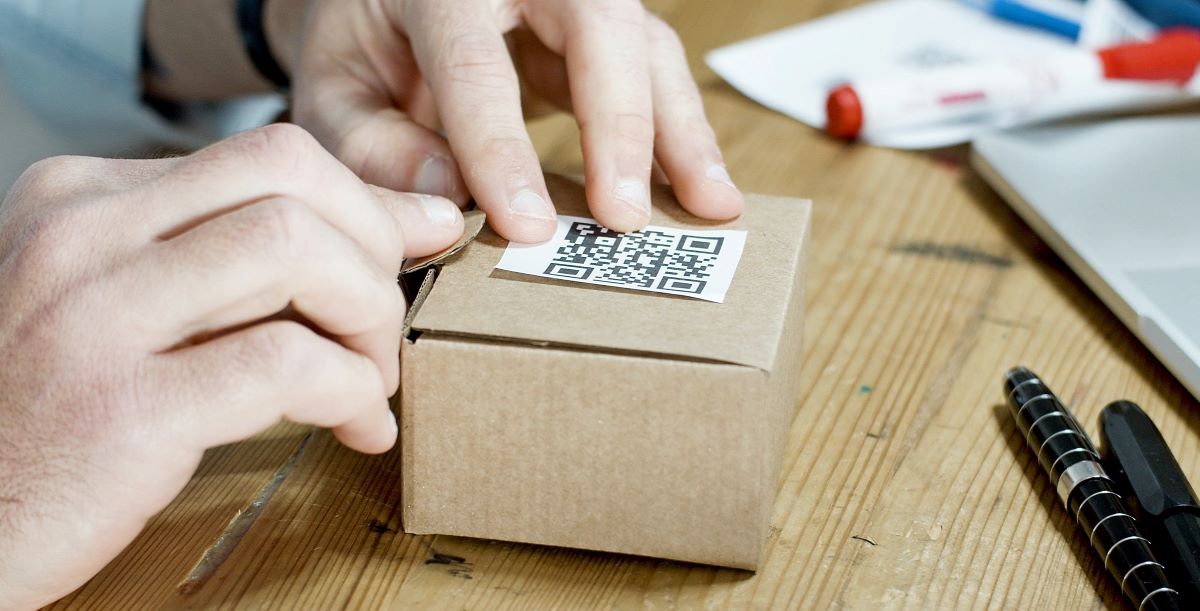 QR-kode på papkasser QR-kode på papkasser